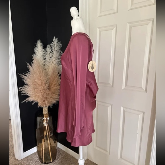 NWT Urban Outfitters Kiss The Sky Satin Long Sleeve Mini Dress 
Size Large - Picture 3 of 12